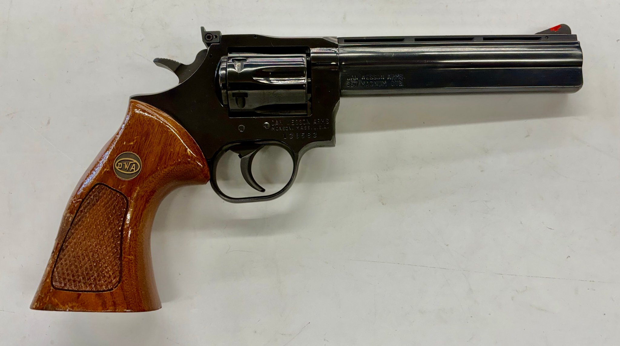 DAN WESSON FIREARMS 15
