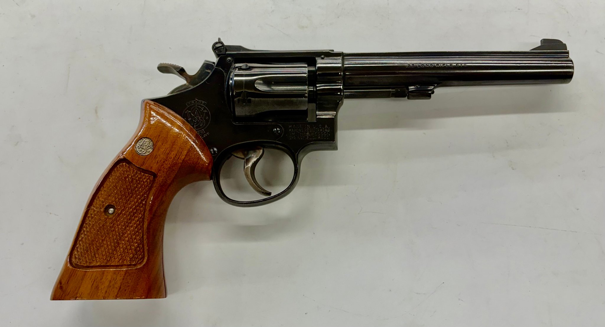 SMITH & WESSON 17-2