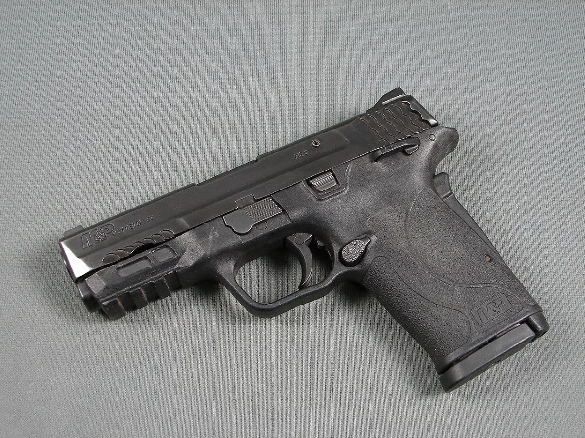 SMITH & WESSON M&P 9 SHIELD EZ