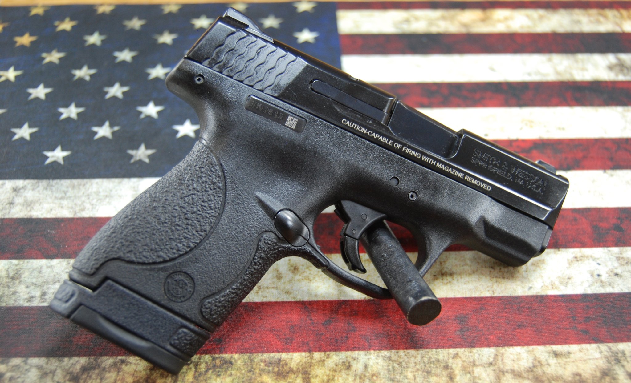 SMITH & WESSON M&P 9 Sheild