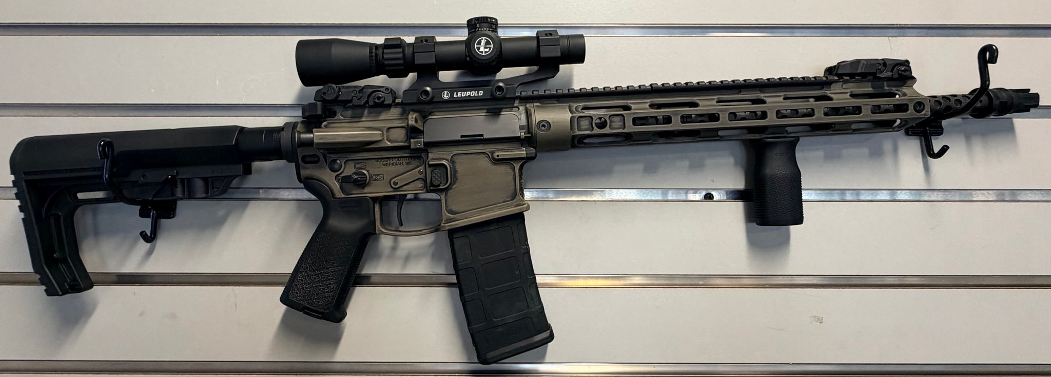 MODERN OUTFITTERS MC6