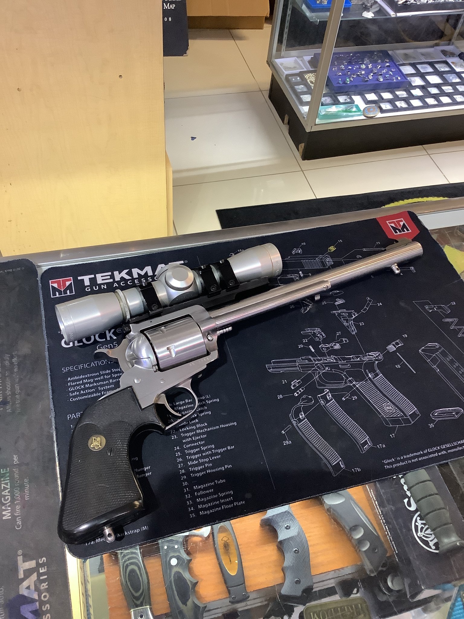 RUGER SUPER BLACKHAWK
