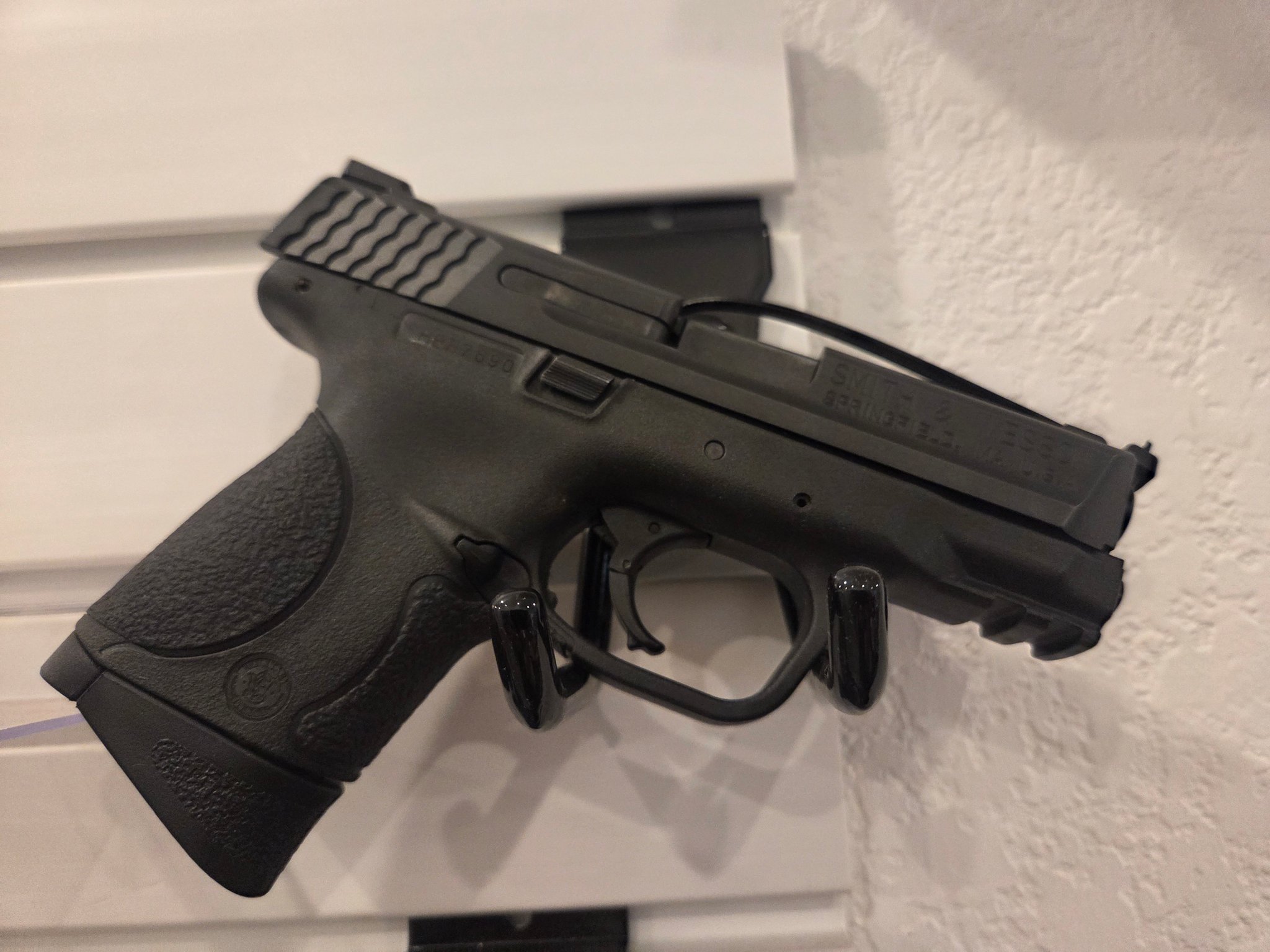 SMITH & WESSON M&P9 COMPACT