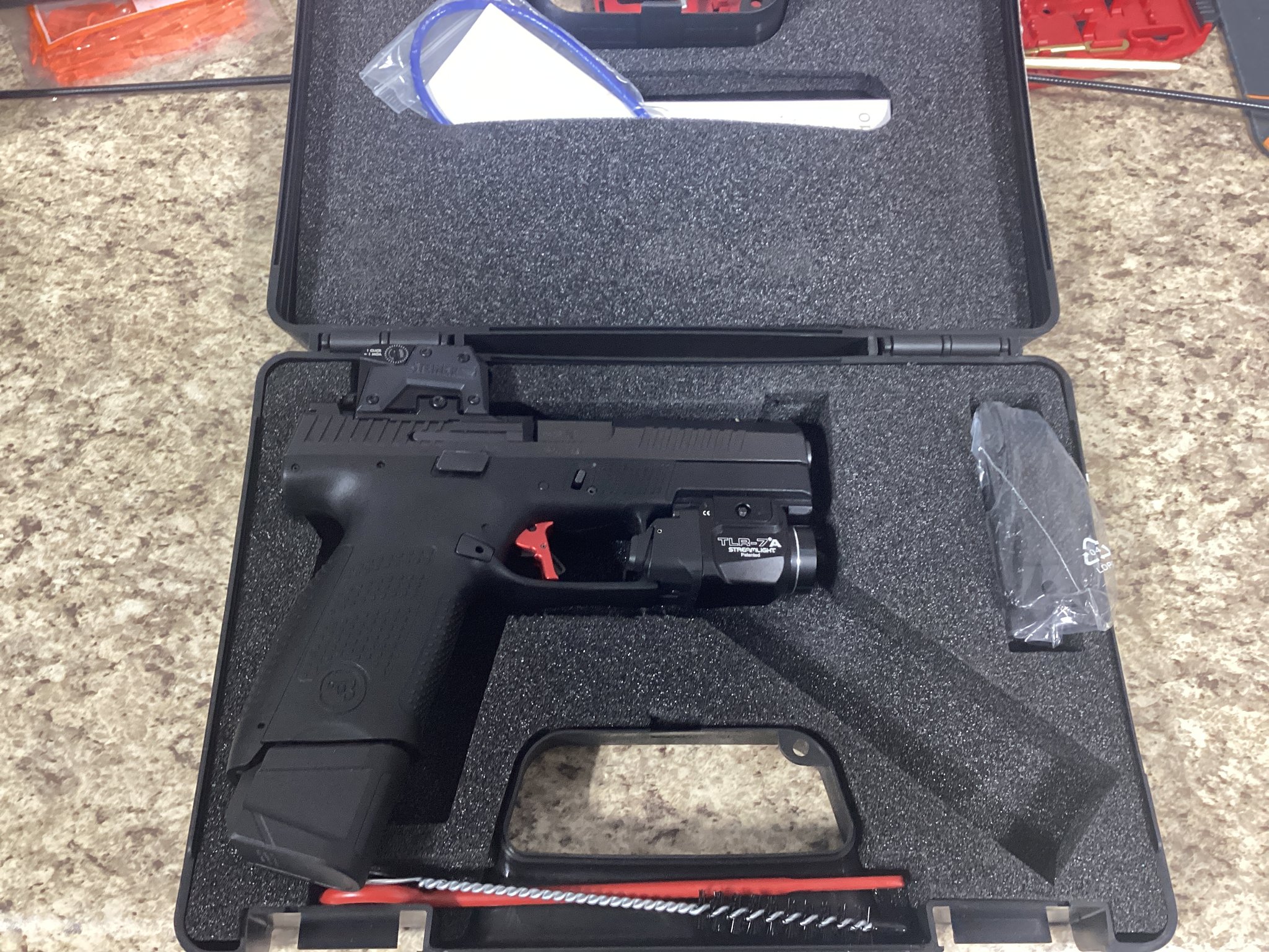 CZ P-10 C
