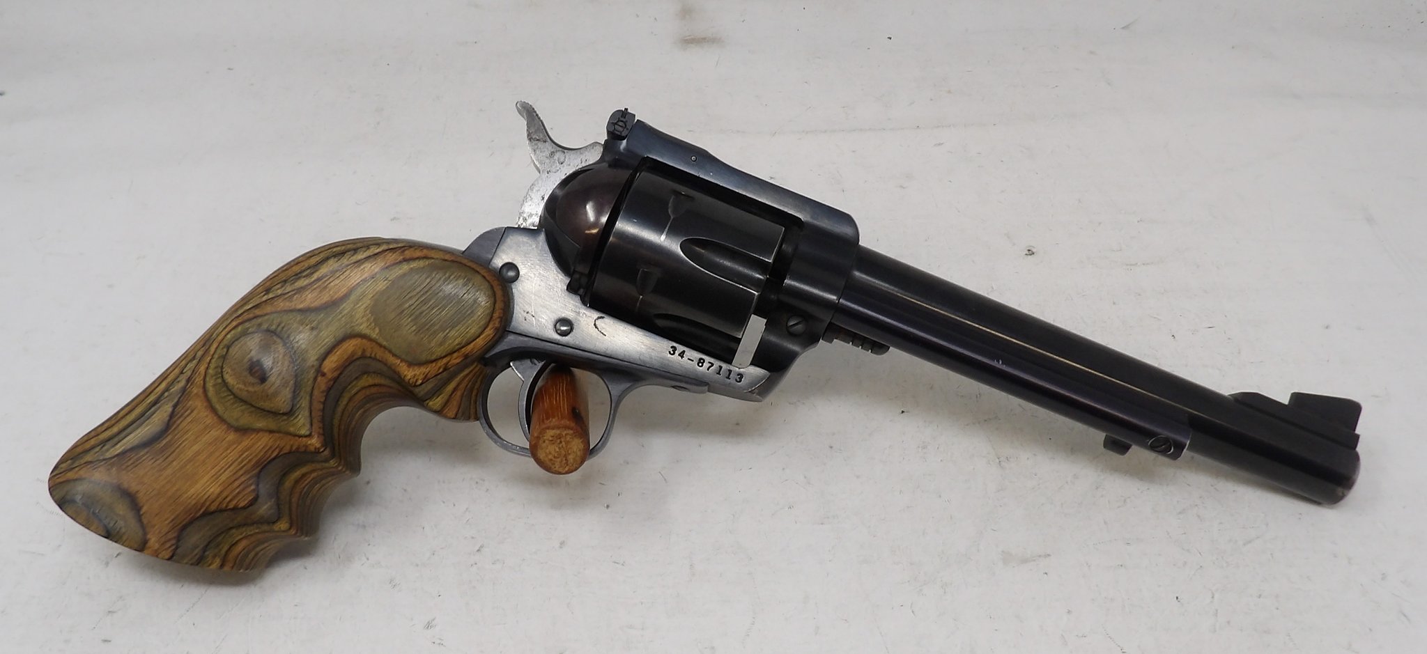 RUGER NEW MODEL BLACKHAWK
