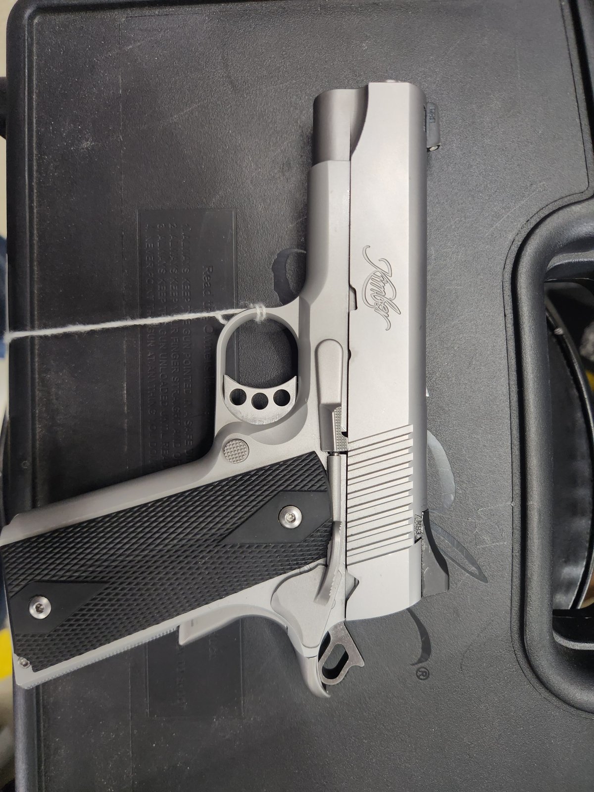 KIMBER Kimber,Pro Carry II,Stainless Steel,4" Barrel,Semi Auto,45 ACP,4 Mag,Oem Case,No Lock