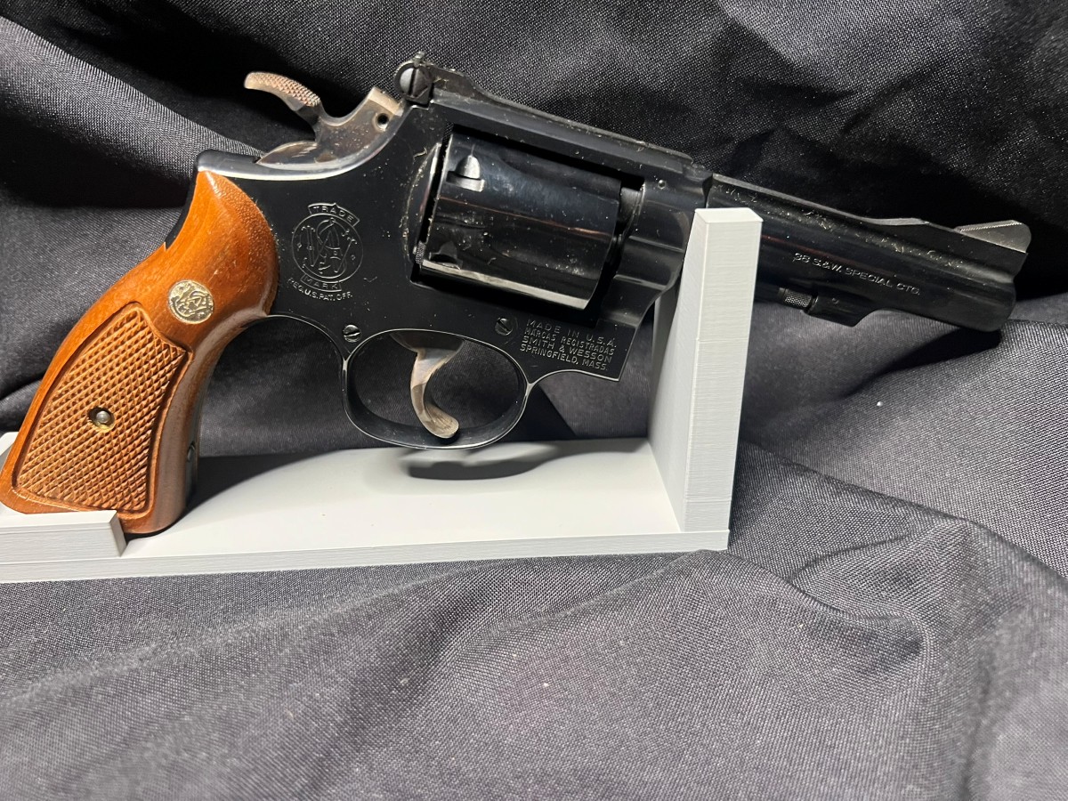 SMITH & WESSON 15-4
