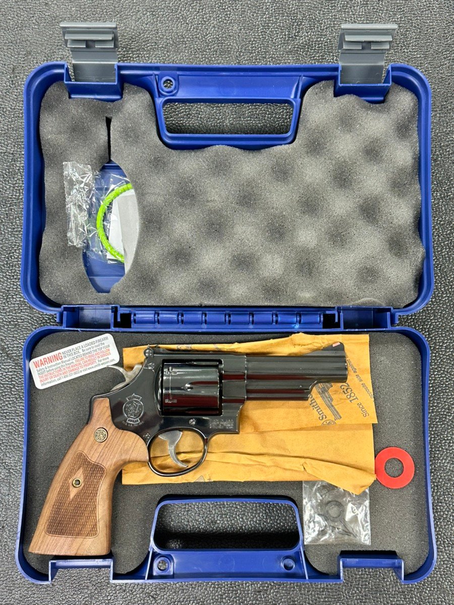 SMITH & WESSON 29-10