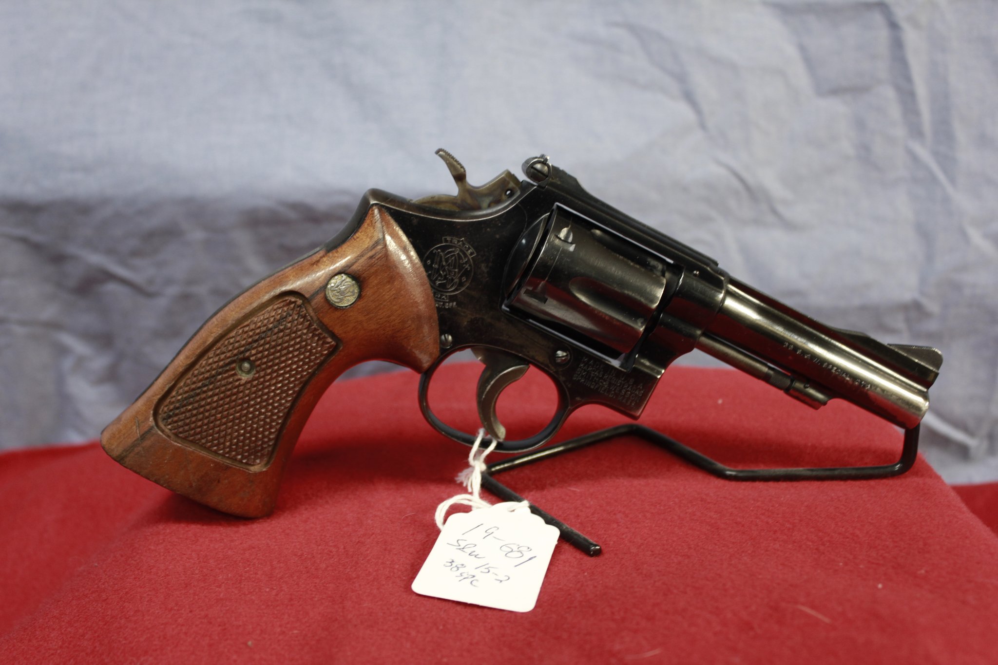 SMITH & WESSON 15-2