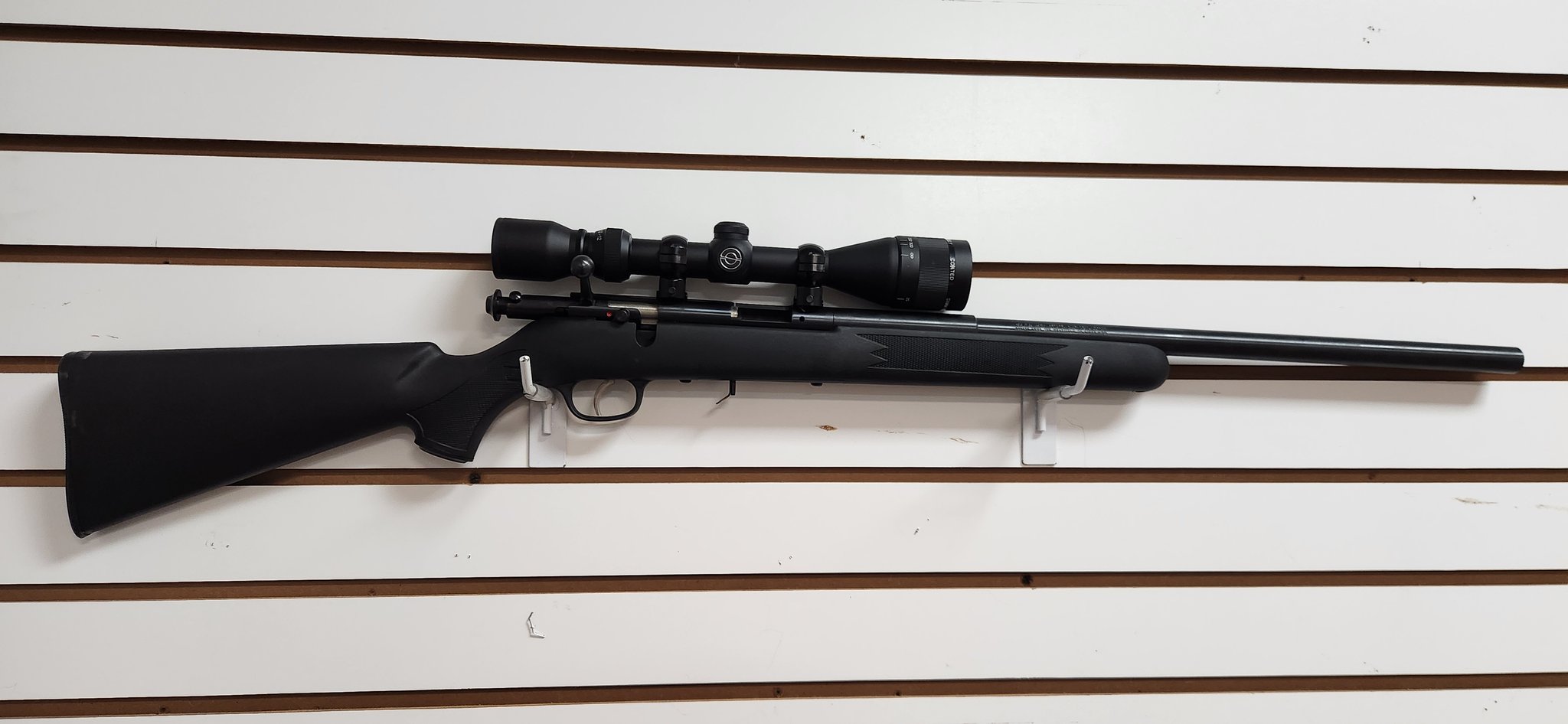 SAVAGE ARMS 93r17