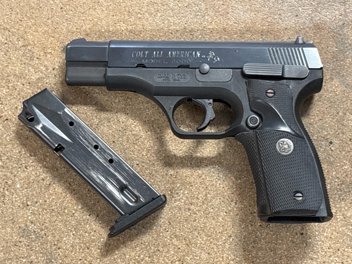 COLT ALL AMERICAN 2000