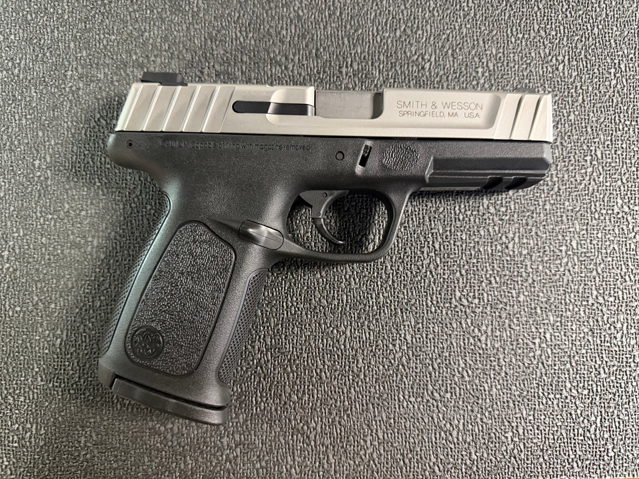 SMITH & WESSON SD9VE