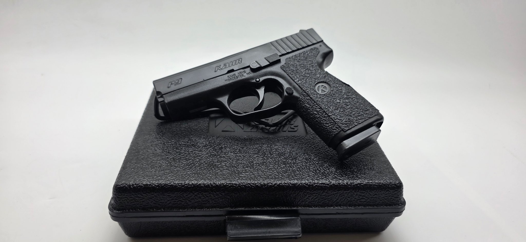 KAHR ARMS P9