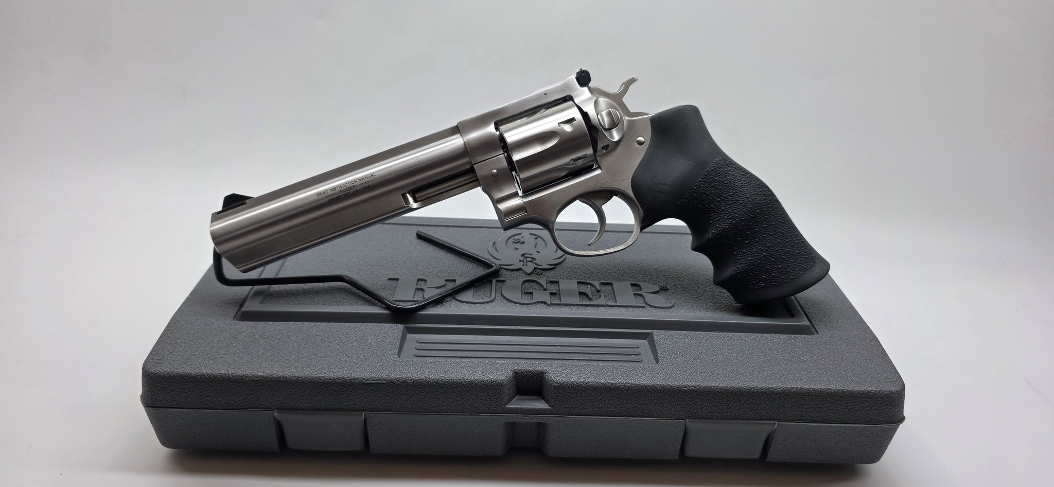 RUGER GP100