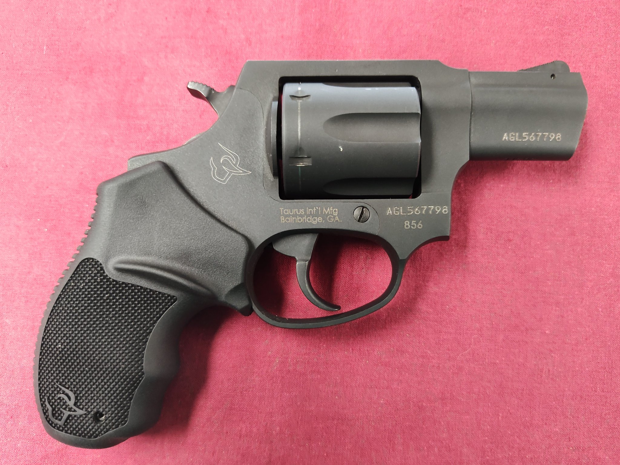 TAURUS 856