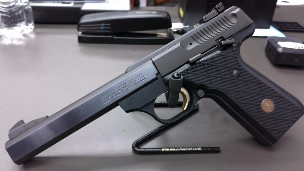 BROWNING BUCKMARK 22 - PISTOL