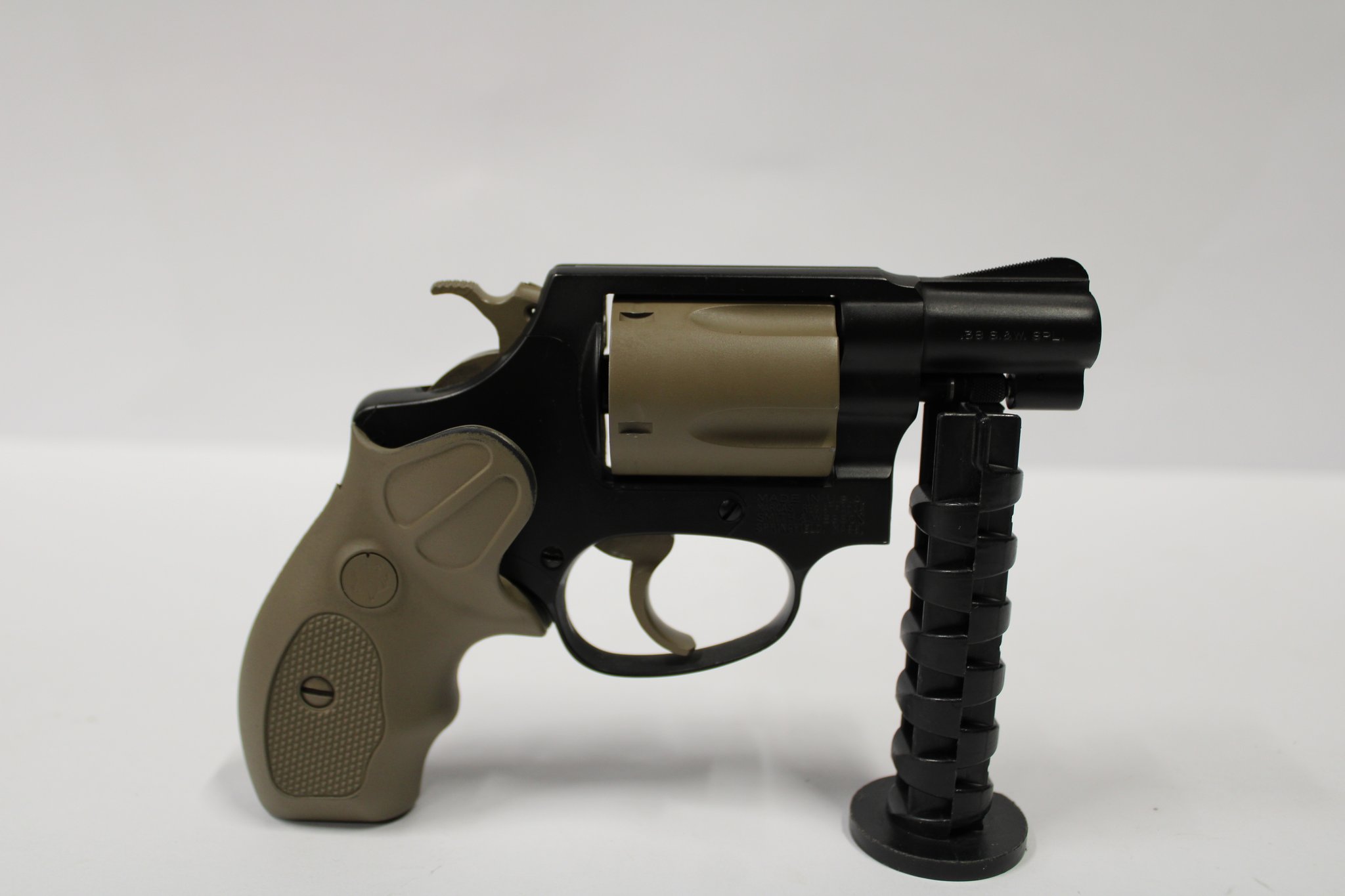 SMITH & WESSON 36 Classic