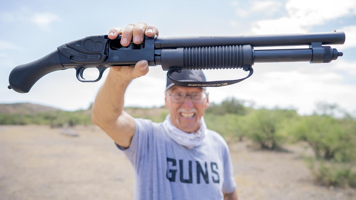 Mossberg 590 Shockwave Laser Saddle