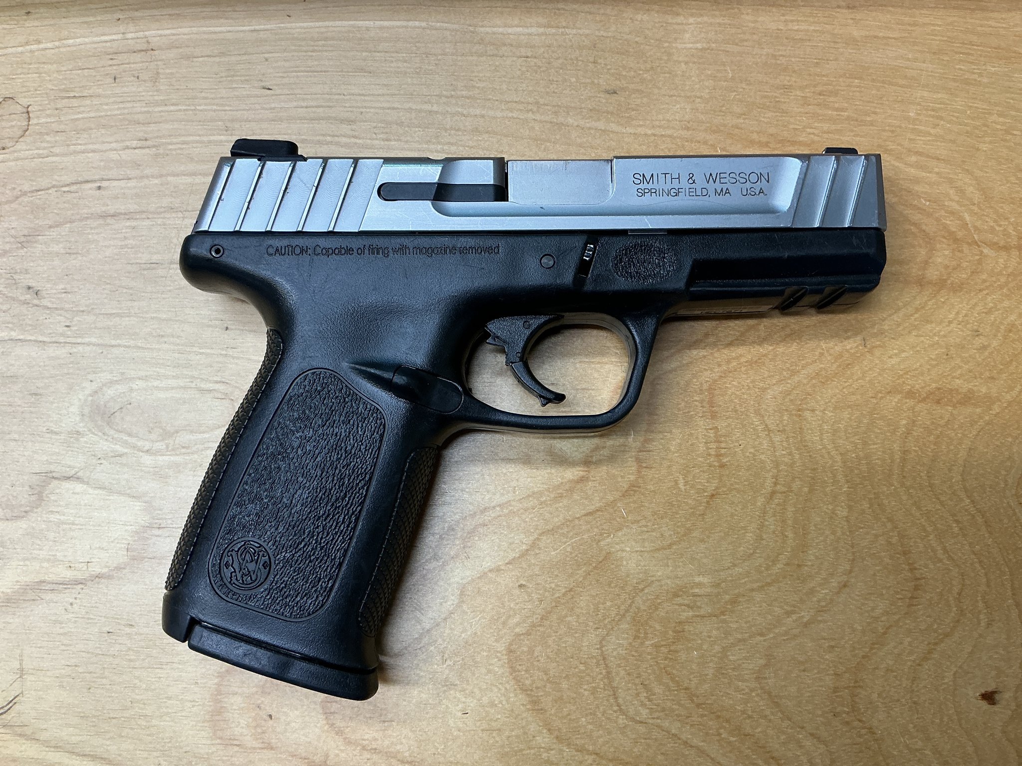 SMITH & WESSON SD40 VE