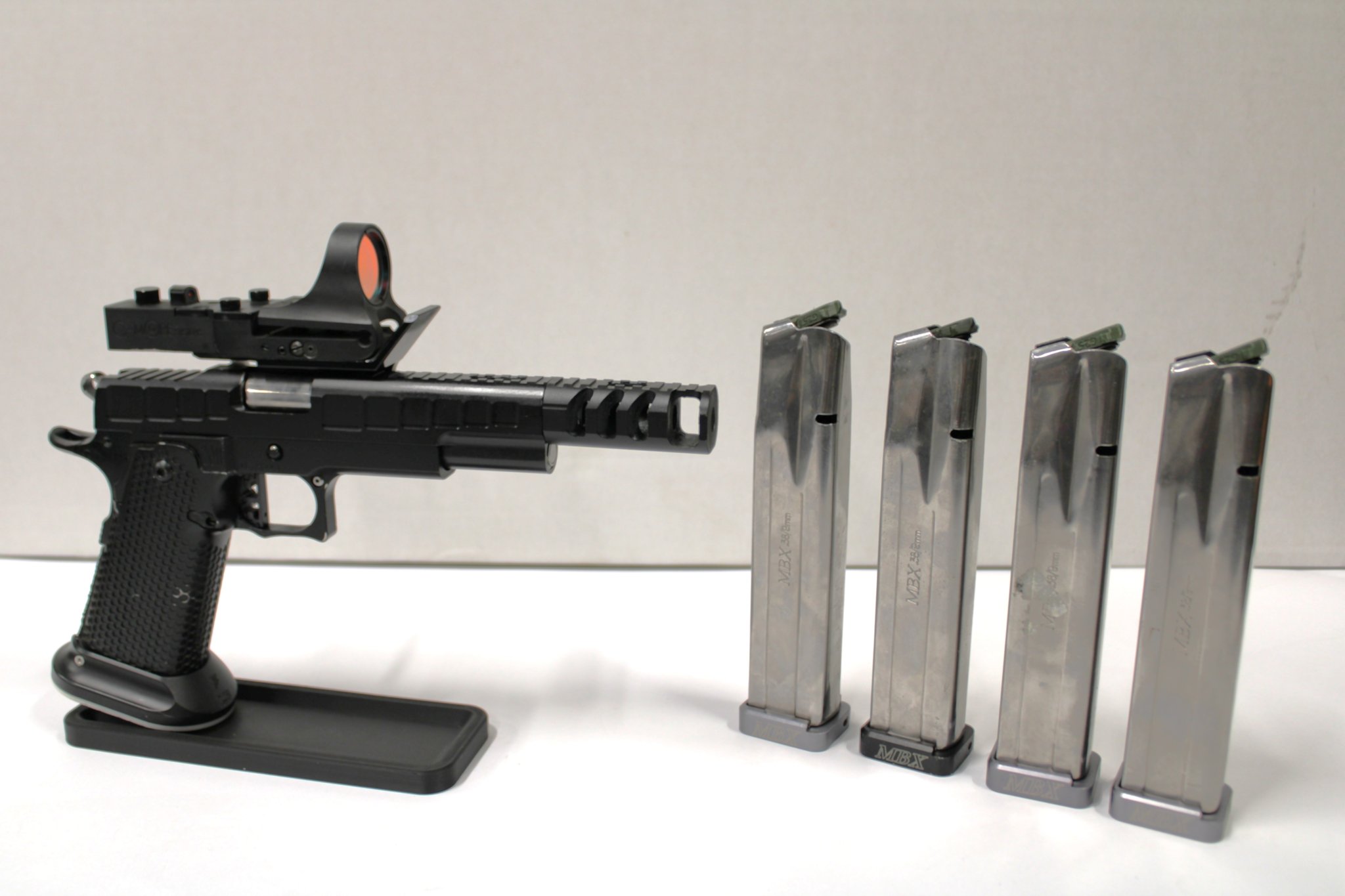 STI INTERNATIONAL 2011