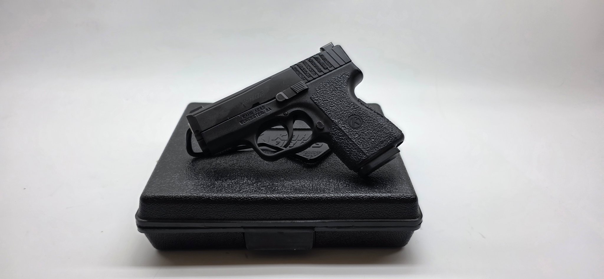 KAHR ARMS PM9