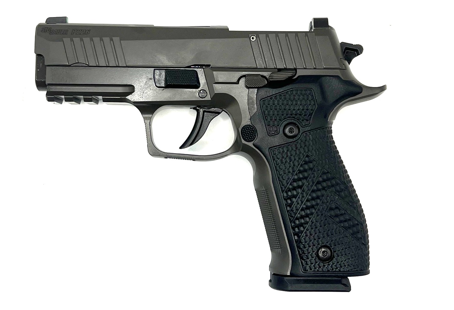 SIG SAUER P226-XCARRY LEGION
