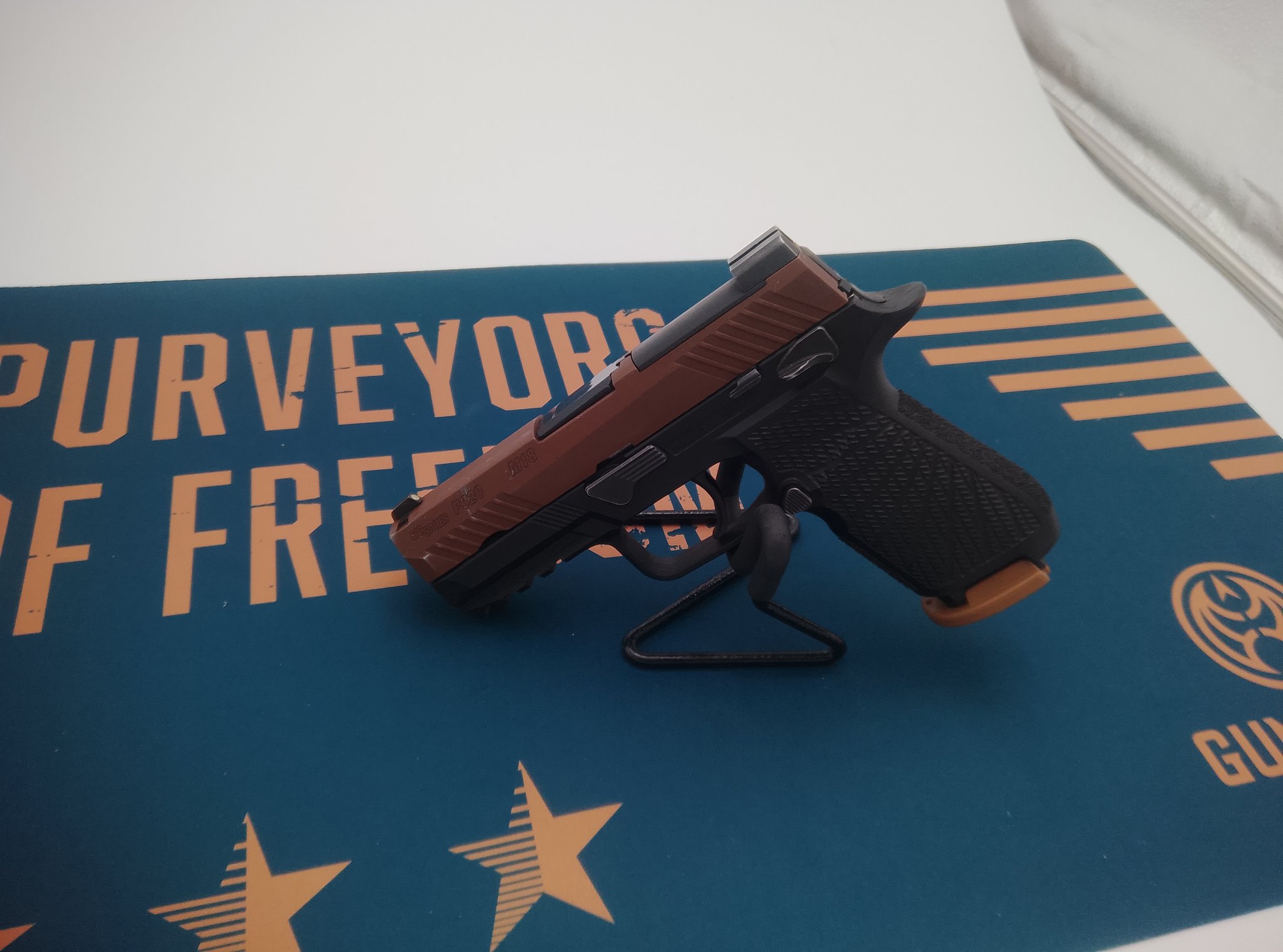 SIG SAUER P320 M18