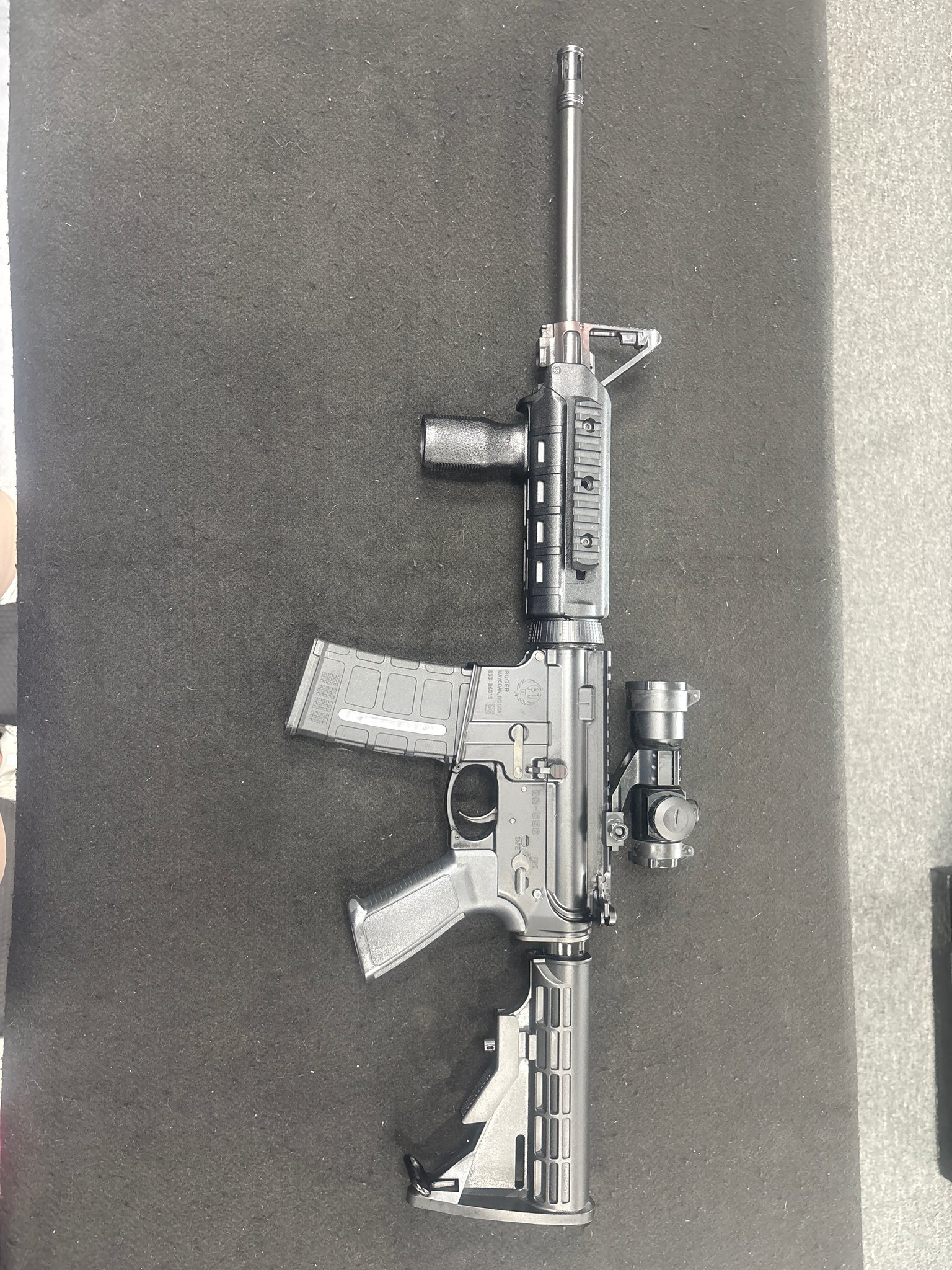 RUGER AR-556