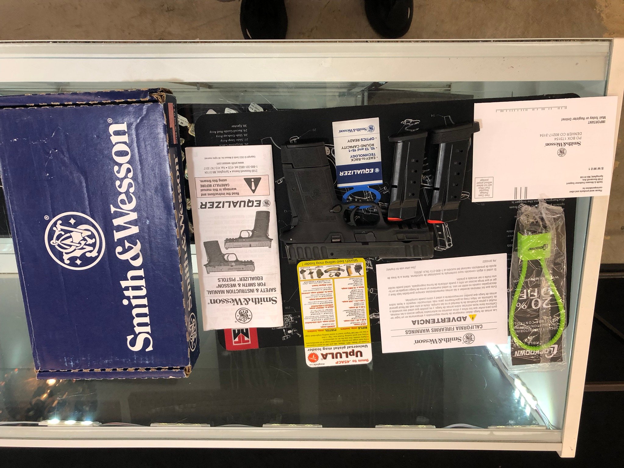 SMITH & WESSON EQUALIZER