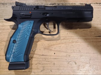 CZ SHADOW