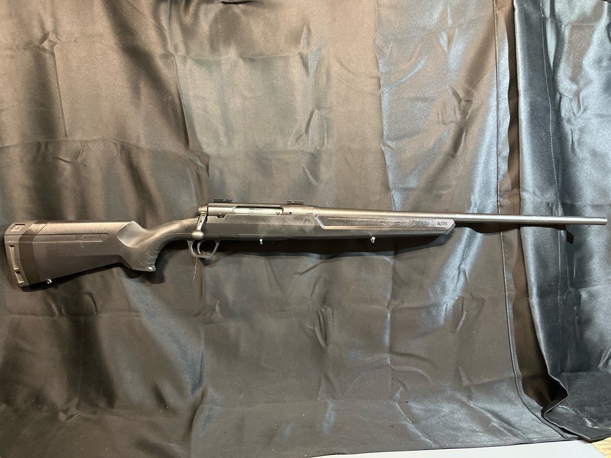 SAVAGE ARMS AXIS