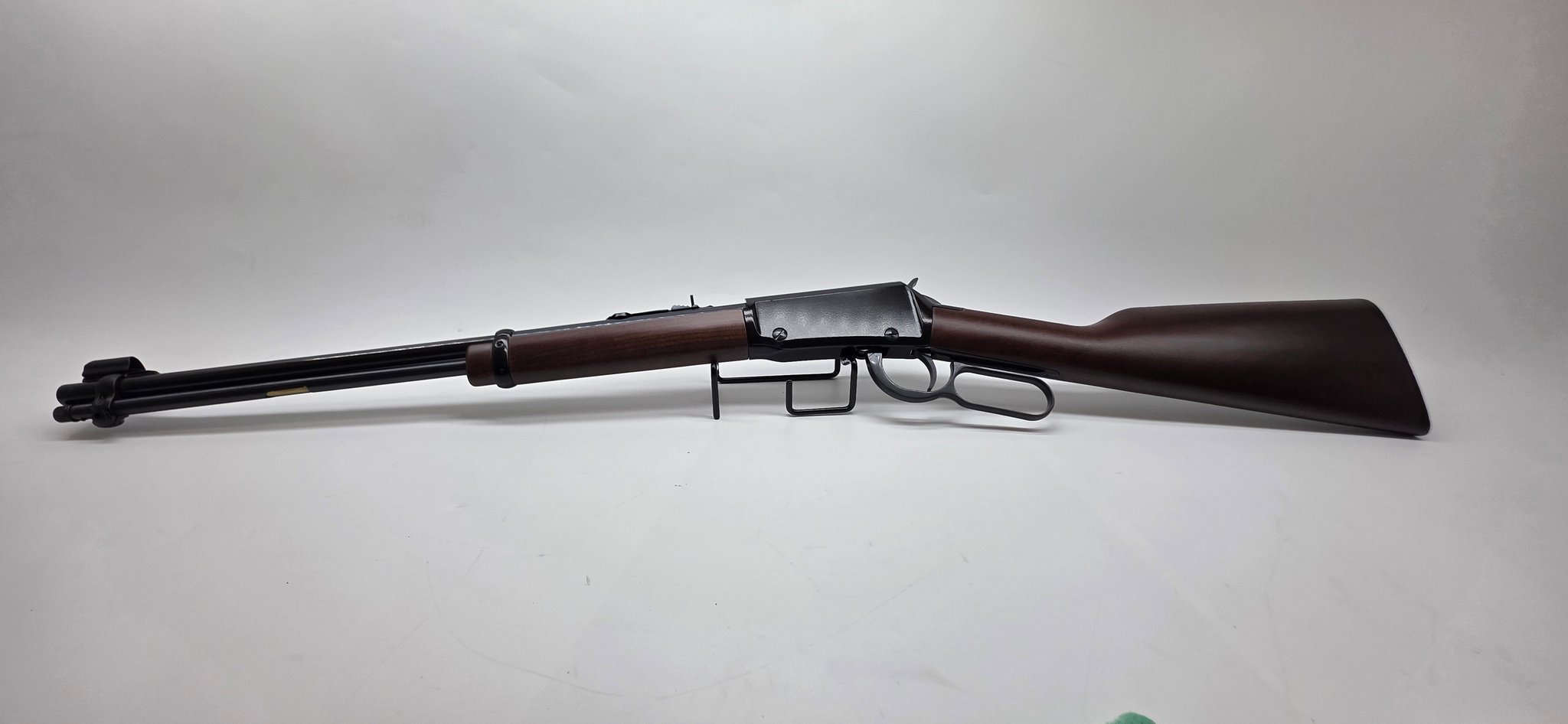 HENRY H001