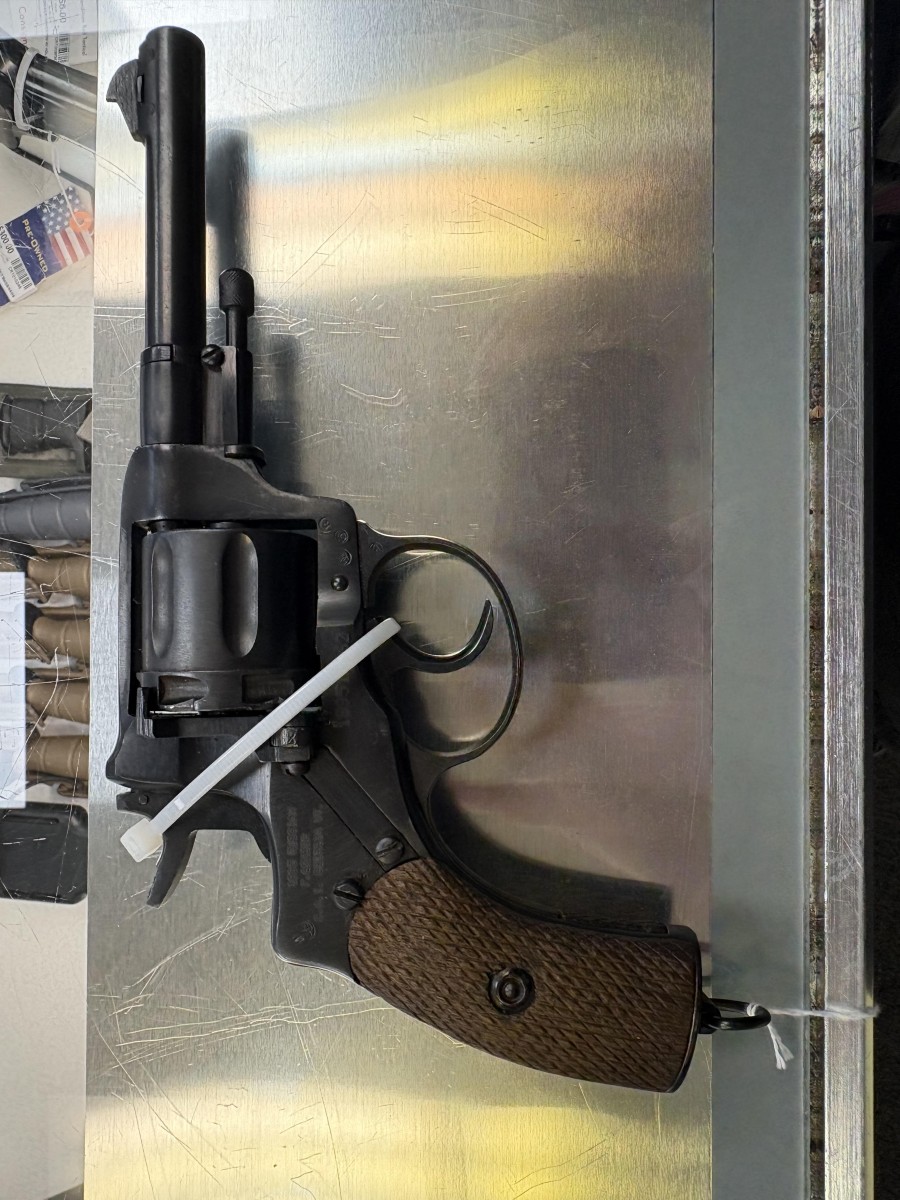RUSSIAN AMERICAN ARMORY NAGANT M1895 REVOLVE