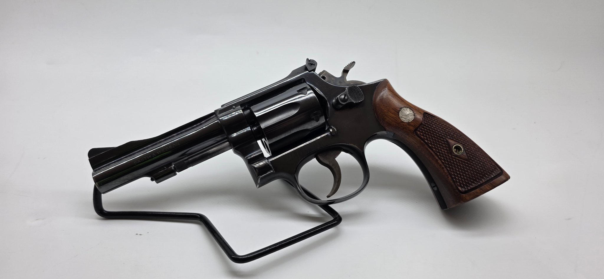 SMITH & WESSON 15-2