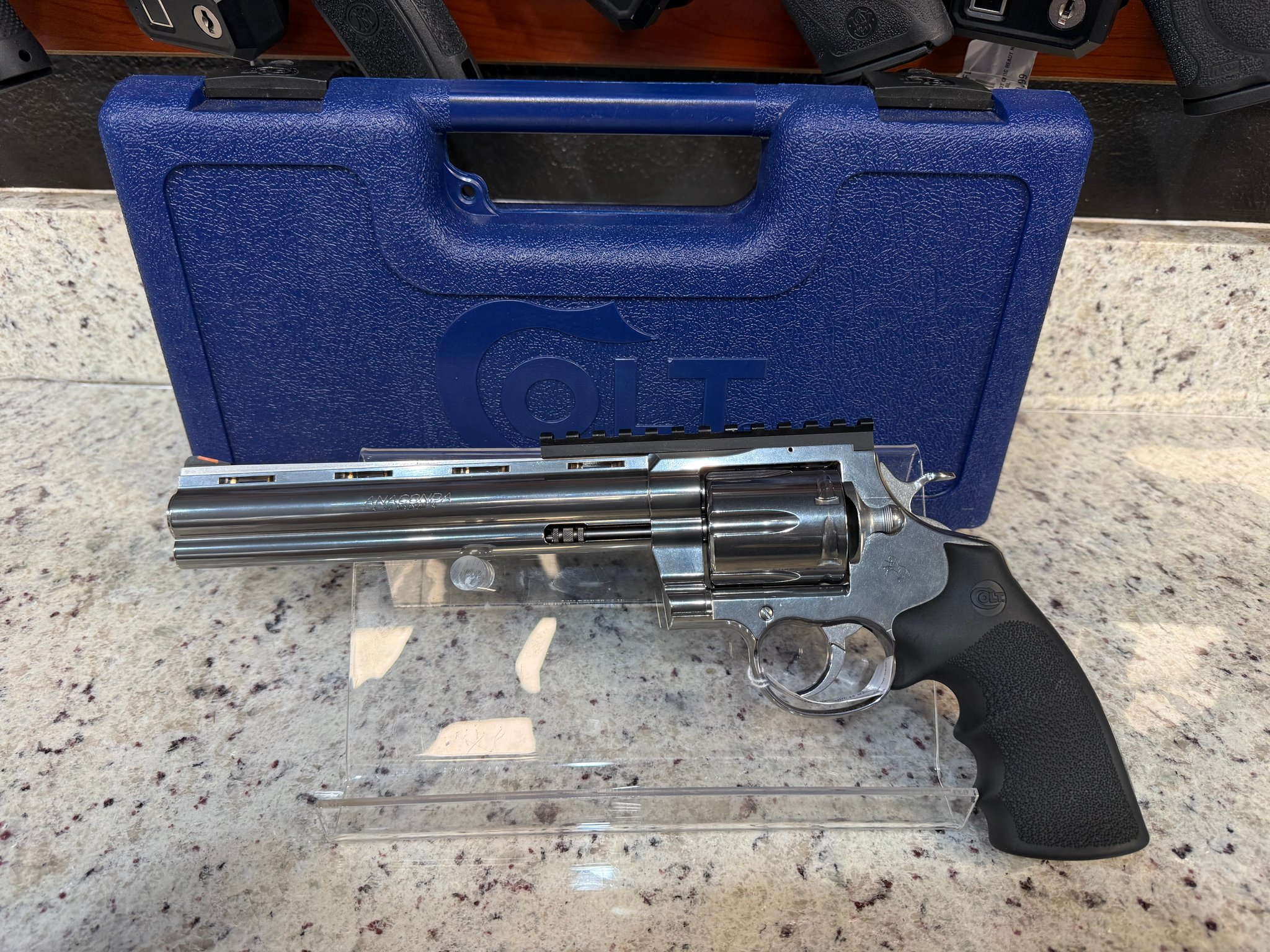 COLT ANACONDA