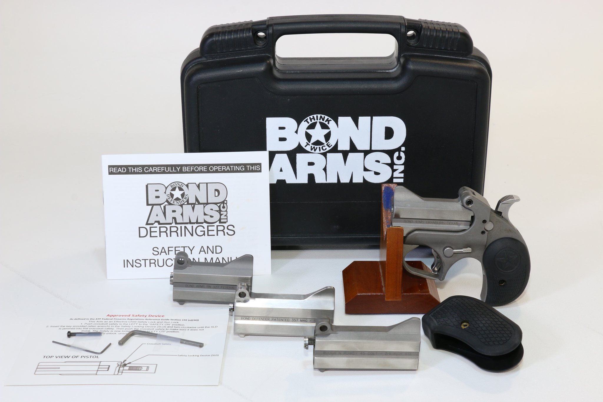 BOND ARMS ROUGHNECK