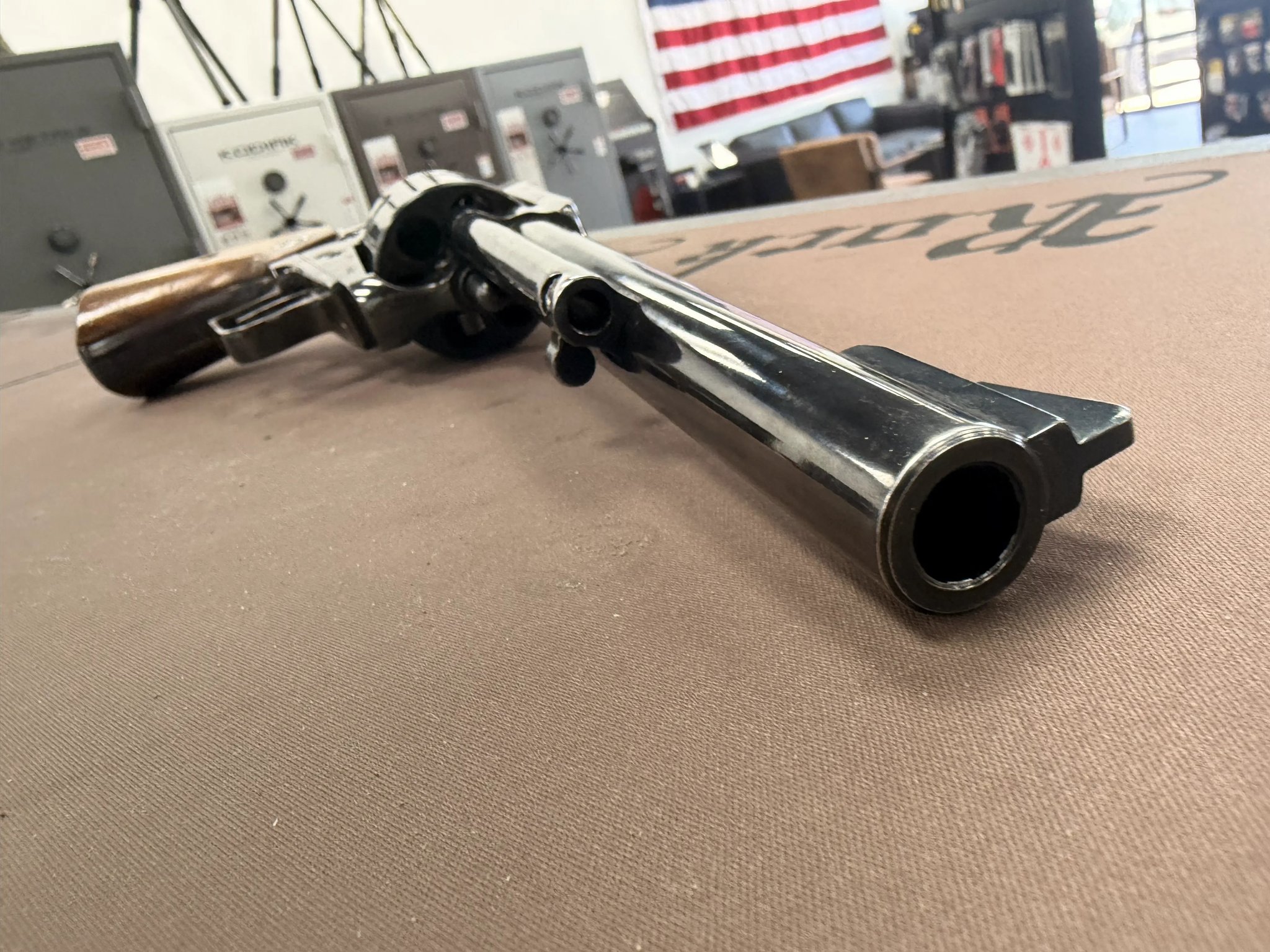 RUGER SUPER BLACKHAWK