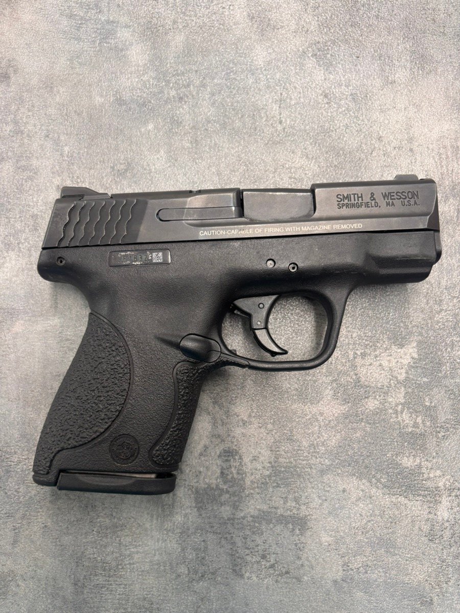 SMITH & WESSON M&P 40 SHIELD