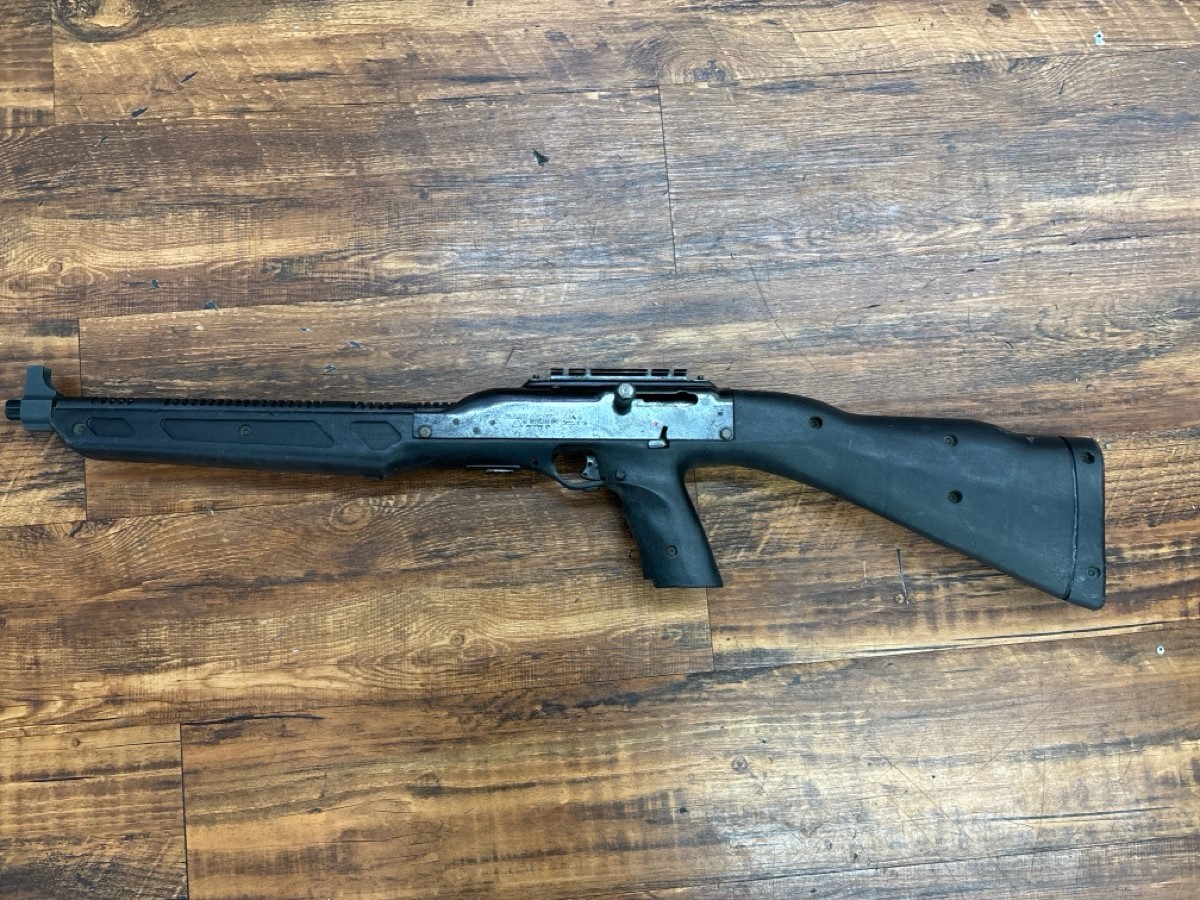 HI-POINT 995