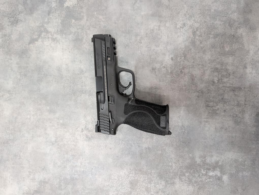 SMITH & WESSON M&P 40 M2.0