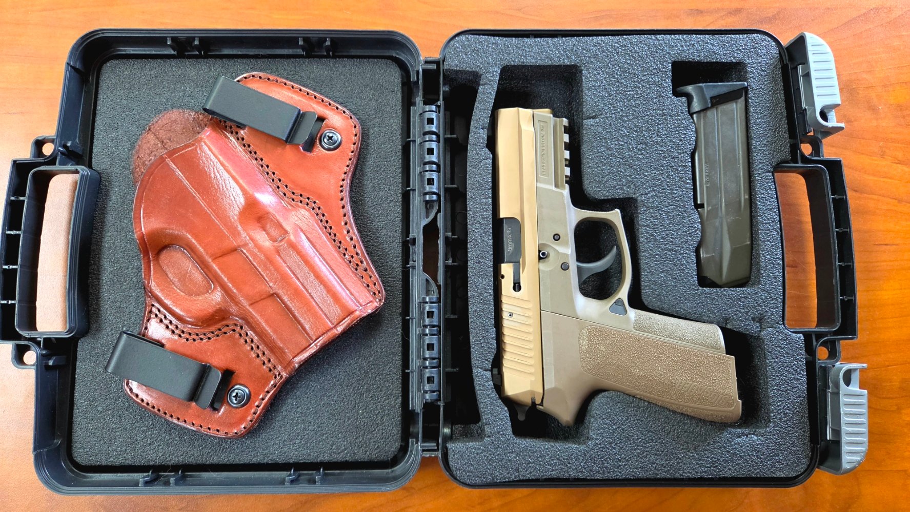 SIG SAUER SP2022 FDE