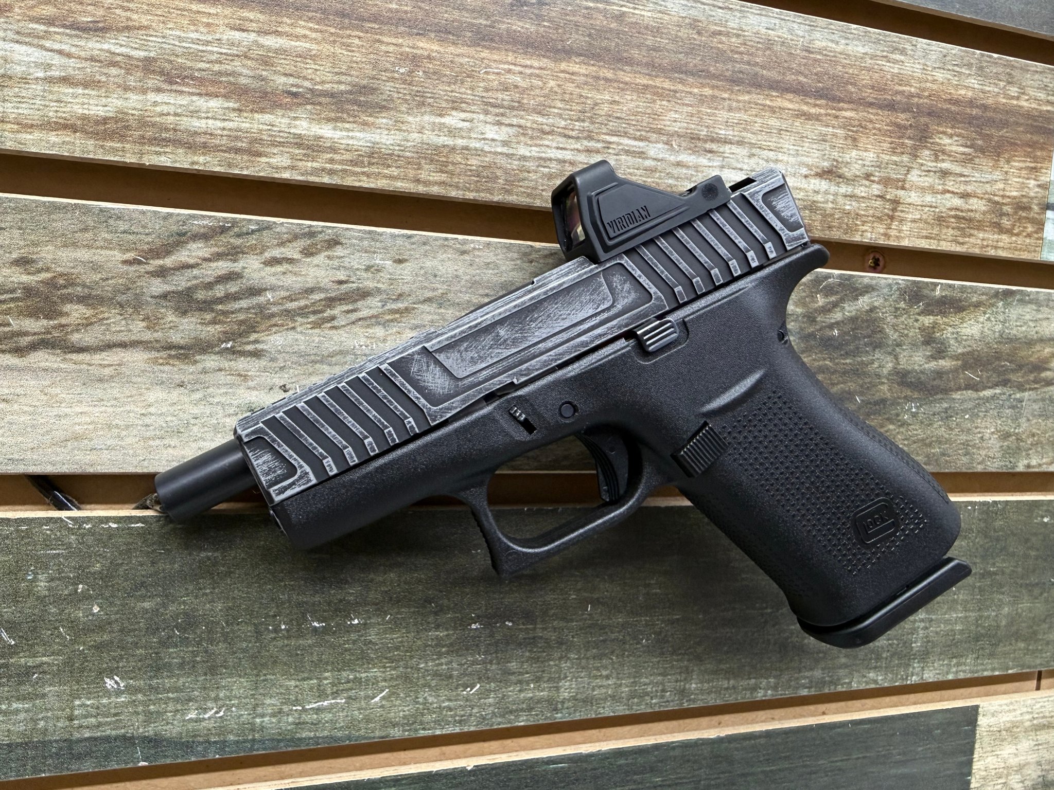 GLOCK 48