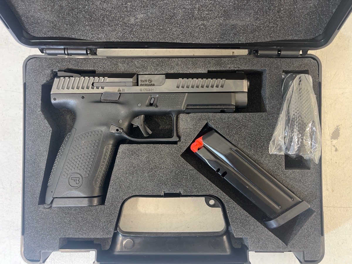 CZ P10-SC