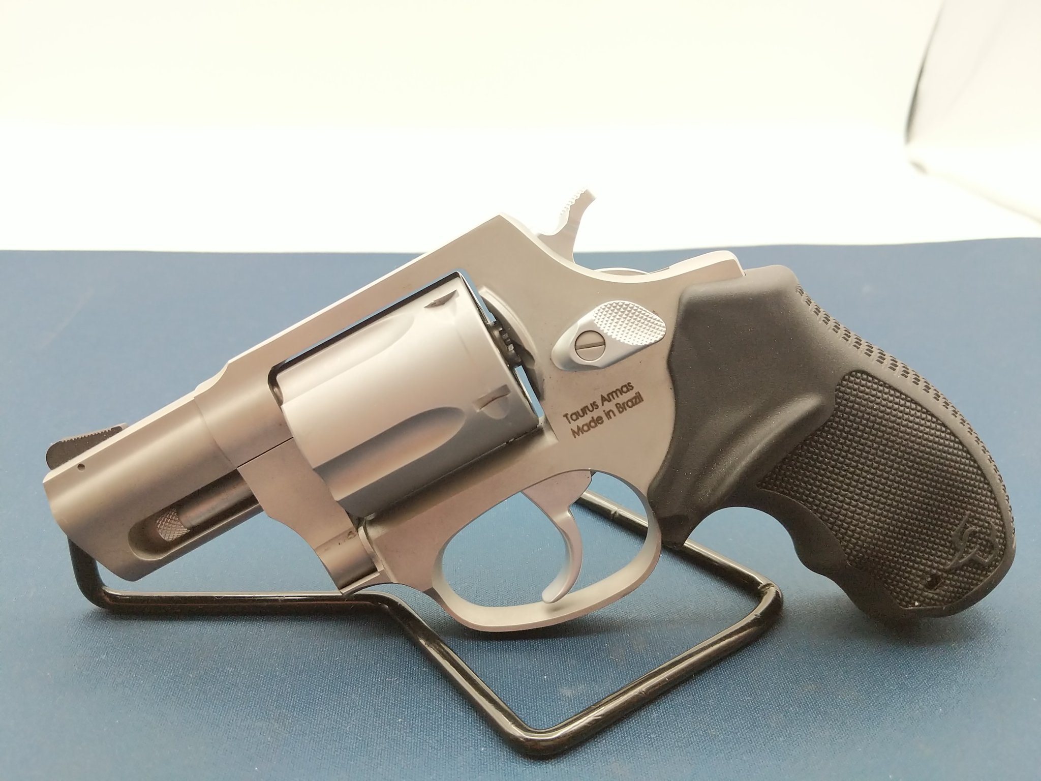 TAURUS 605