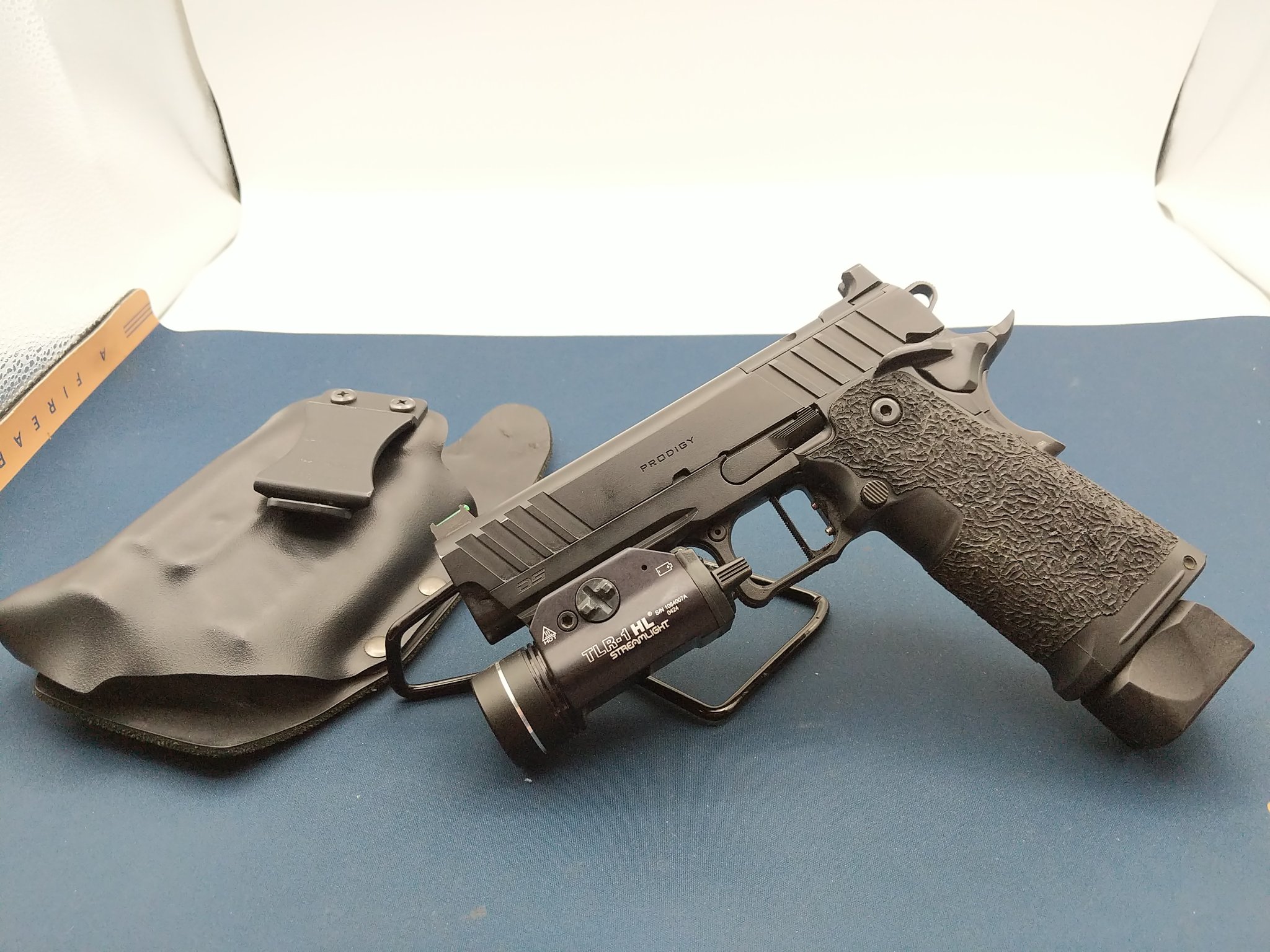 SPRINGFIELD ARMORY PRODIGY DS