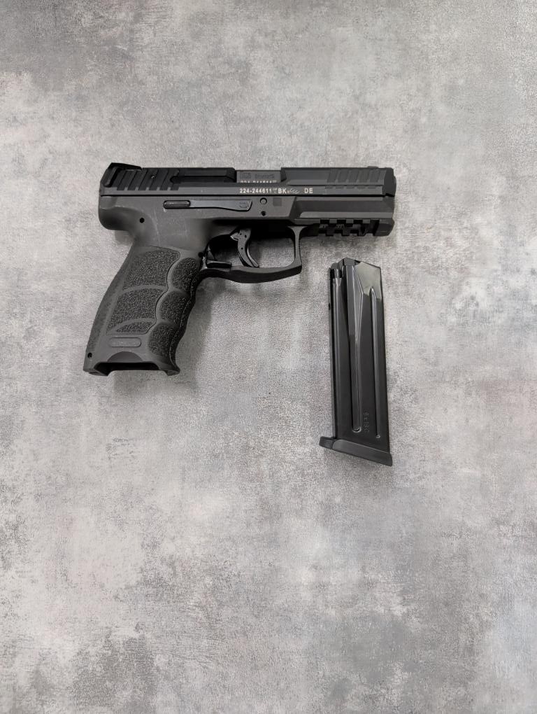 HECKLER & KOCH VP9 (M700009-A5)