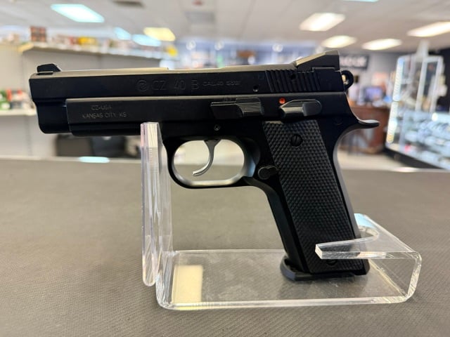 CZ CZ 40B