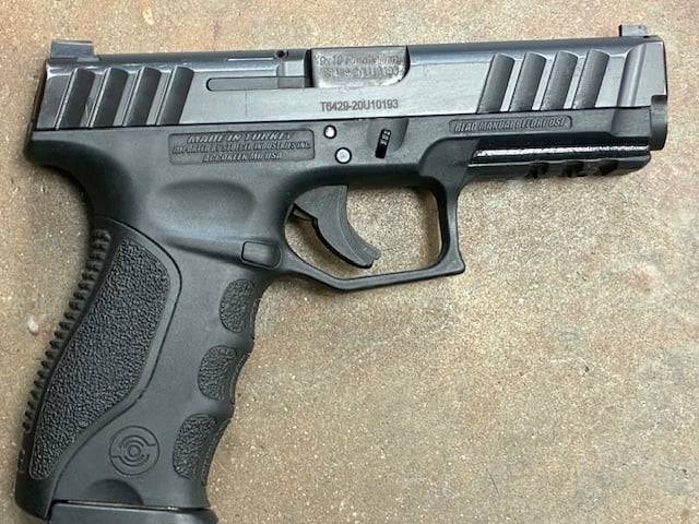 STOEGER STR-9