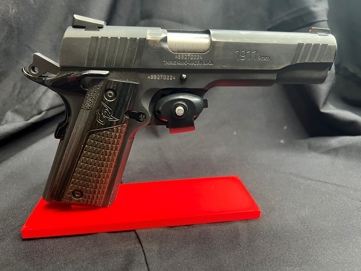 TAURUS 1911