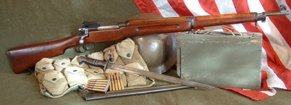 m1917 displayed with accessories